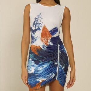 ****SOLD OUT***BCBGMAXAZRIA Abstract Print Sleeveless Dress SIZE large